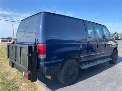 2008 Ford E-350 SD   - Photo 6 - Saint Louis, MI 48880-9800
