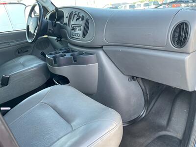 2008 Ford E-350 SD   - Photo 11 - Saint Louis, MI 48880-9800