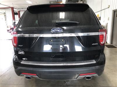 2018 Ford Explorer XLT   - Photo 26 - Saint Louis, MI 48880-9800