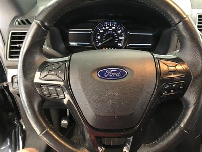 2018 Ford Explorer XLT   - Photo 8 - Saint Louis, MI 48880-9800