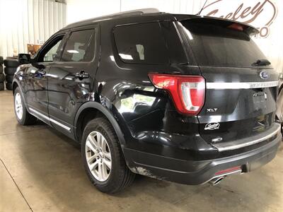 2018 Ford Explorer XLT   - Photo 3 - Saint Louis, MI 48880-9800