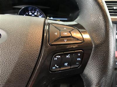 2018 Ford Explorer XLT   - Photo 11 - Saint Louis, MI 48880-9800
