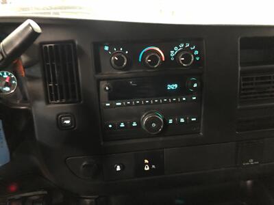 2017 GMC Savana 2500 - Photo 10 - Saint Louis, MI 48880-9800