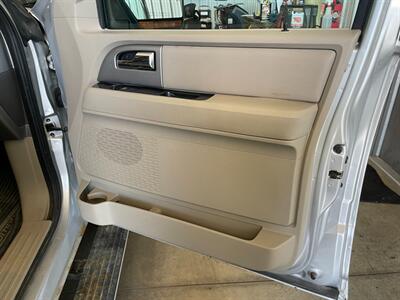 2014 Ford Expedition Limited   - Photo 19 - Saint Louis, MI 48880-9800
