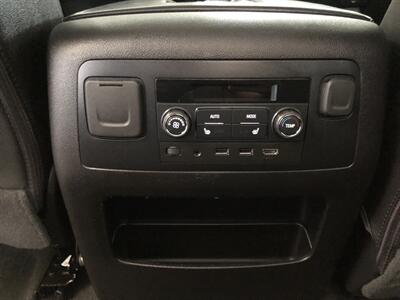 2018 Chevrolet Tahoe Premier   - Photo 31 - Saint Louis, MI 48880-9800