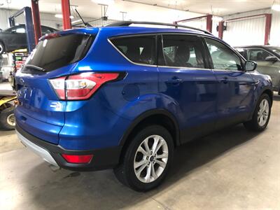 2018 Ford Escape SEL - Photo 6 - Saint Louis, MI 48880-9800
