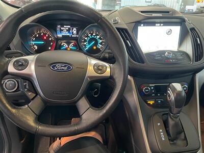 2016 Ford Escape SE   - Photo 6 - Saint Louis, MI 48880-9800