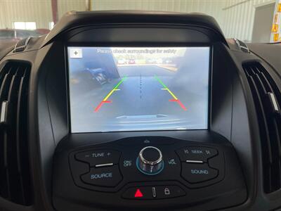 2016 Ford Escape SE   - Photo 13 - Saint Louis, MI 48880-9800