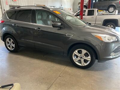 2016 Ford Escape SE   - Photo 4 - Saint Louis, MI 48880-9800