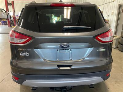 2016 Ford Escape SE   - Photo 24 - Saint Louis, MI 48880-9800