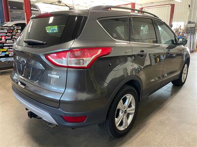 2016 Ford Escape SE   - Photo 5 - Saint Louis, MI 48880-9800