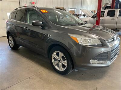 2016 Ford Escape SE   - Photo 3 - Saint Louis, MI 48880-9800