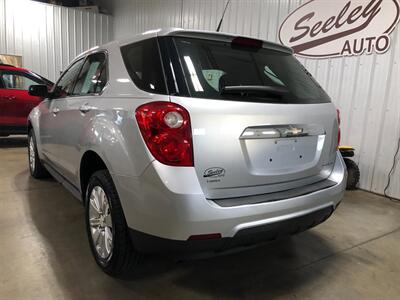 2013 Chevrolet Equinox LS - Photo 3 - Saint Louis, MI 48880-9800