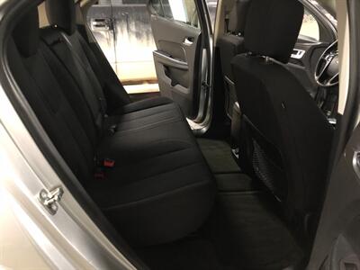 2013 Chevrolet Equinox LS - Photo 17 - Saint Louis, MI 48880-9800