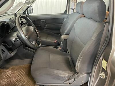 2003 Nissan Frontier Standard - Photo 8 - Saint Louis, MI 48880-9800
