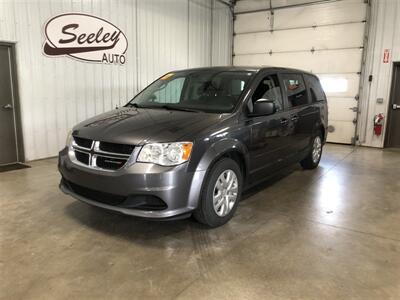 2017 Dodge Grand Caravan SE   - Photo 2 - Saint Louis, MI 48880-9800