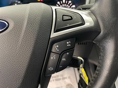2016 Ford Fusion SE - Photo 12 - Saint Louis, MI 48880-9800