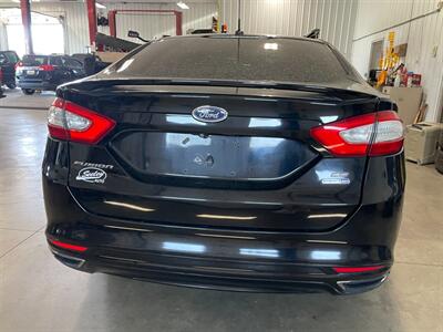 2016 Ford Fusion SE - Photo 7 - Saint Louis, MI 48880-9800