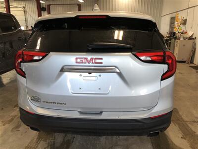 2018 GMC Terrain SLE   - Photo 23 - Saint Louis, MI 48880-9800