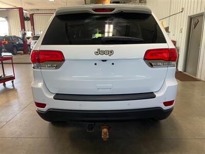 2016 Jeep Grand Cherokee Laredo   - Photo 7 - Saint Louis, MI 48880-9800