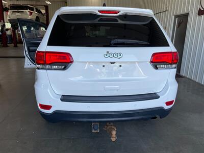 2016 Jeep Grand Cherokee Laredo   - Photo 25 - Saint Louis, MI 48880-9800