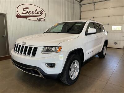 2016 Jeep Grand Cherokee Laredo   - Photo 2 - Saint Louis, MI 48880-9800