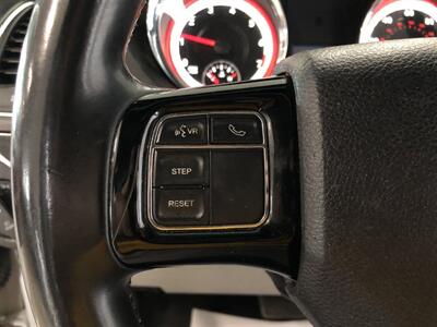 2018 Dodge Grand Caravan SXT   - Photo 11 - Saint Louis, MI 48880-9800