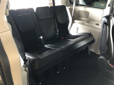 2018 Dodge Grand Caravan SXT   - Photo 22 - Saint Louis, MI 48880-9800