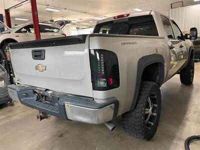 2007 Chevrolet Silverado 1500 LT - Photo 6 - Saint Louis, MI 48880-9800
