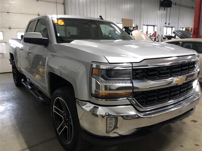 2016 Chevrolet Silverado 1500 LT   - Photo 3 - Saint Louis, MI 48880-9800