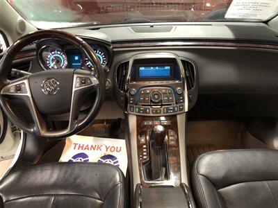 2011 Buick LaCrosse CXL   - Photo 8 - Saint Louis, MI 48880-9800