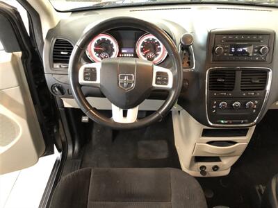 2015 Dodge Grand Caravan SE   - Photo 8 - Saint Louis, MI 48880-9800