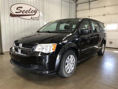 2015 Dodge Grand Caravan SE   - Photo 2 - Saint Louis, MI 48880-9800