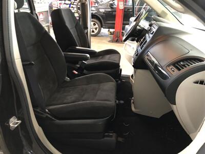2015 Dodge Grand Caravan SE   - Photo 15 - Saint Louis, MI 48880-9800