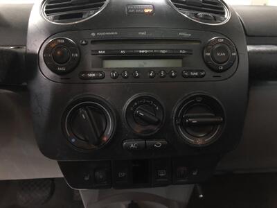 2007 Volkswagen Beetle 2.5 - Photo 11 - Saint Louis, MI 48880-9800