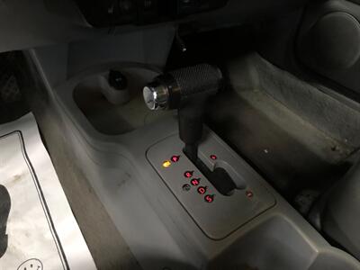 2007 Volkswagen Beetle 2.5 - Photo 10 - Saint Louis, MI 48880-9800