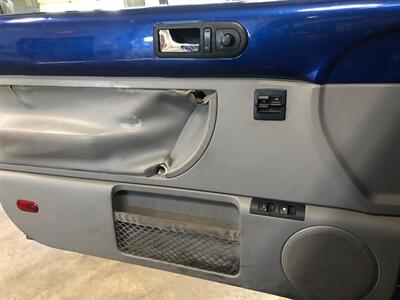 2007 Volkswagen Beetle 2.5   - Photo 17 - Saint Louis, MI 48880-9800