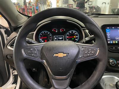 2021 Chevrolet Malibu LS - Photo 8 - Saint Louis, MI 48880-9800