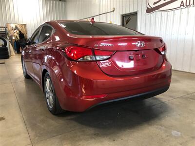 2015 Hyundai ELANTRA SE   - Photo 2 - Saint Louis, MI 48880-9800