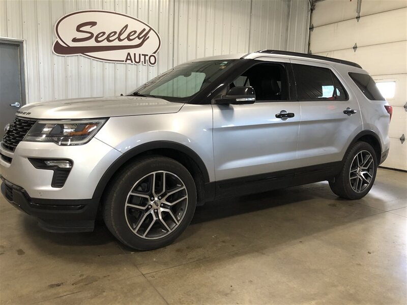 2018 Ford Explorer Sport - Photo 1 - Saint Louis, MI 48880-9800
