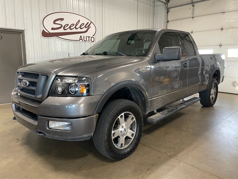 2004 Ford F-150 XLT   - Photo 1 - Saint Louis, MI 48880-9800
