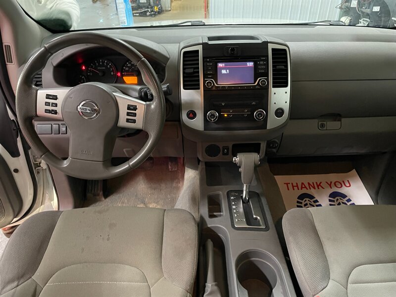 2017 Nissan Frontier S - Photo 8 - Saint Louis, MI 48880-9800