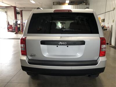 2011 Jeep Patriot Sport   - Photo 21 - Saint Louis, MI 48880-9800