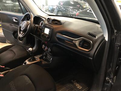 2017 Jeep Renegade Sport   - Photo 19 - Saint Louis, MI 48880-9800