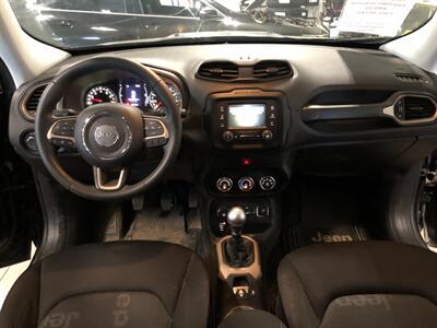 2017 Jeep Renegade Sport   - Photo 9 - Saint Louis, MI 48880-9800