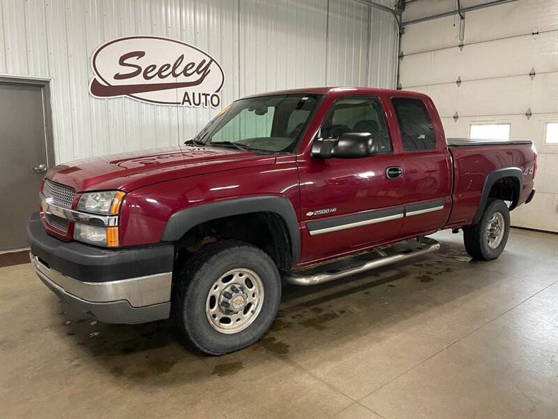 2004 Chevrolet Silverado 2500HD   - Photo 1 - Saint Louis, MI 48880-9800