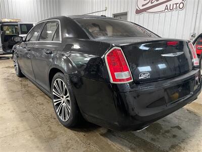 2012 Chrysler 300 S V6 - Photo 3 - Saint Louis, MI 48880-9800