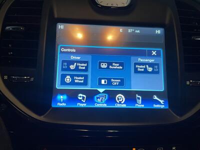 2012 Chrysler 300 S V6 - Photo 15 - Saint Louis, MI 48880-9800