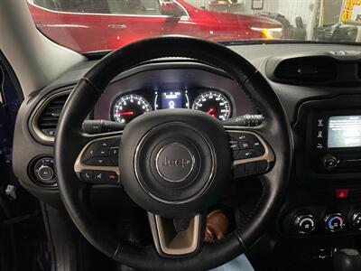 2017 Jeep Renegade Latitude   - Photo 7 - Saint Louis, MI 48880-9800