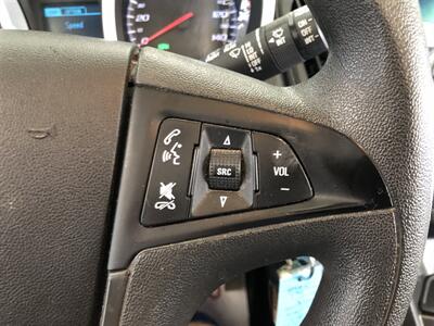 2017 Chevrolet Equinox LS   - Photo 10 - Saint Louis, MI 48880-9800